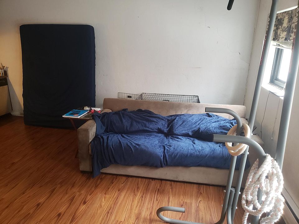 2nd image of 289 Causeway St #2