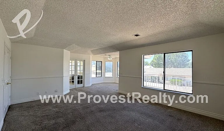 13000 Norfolk Ln — Photo 21