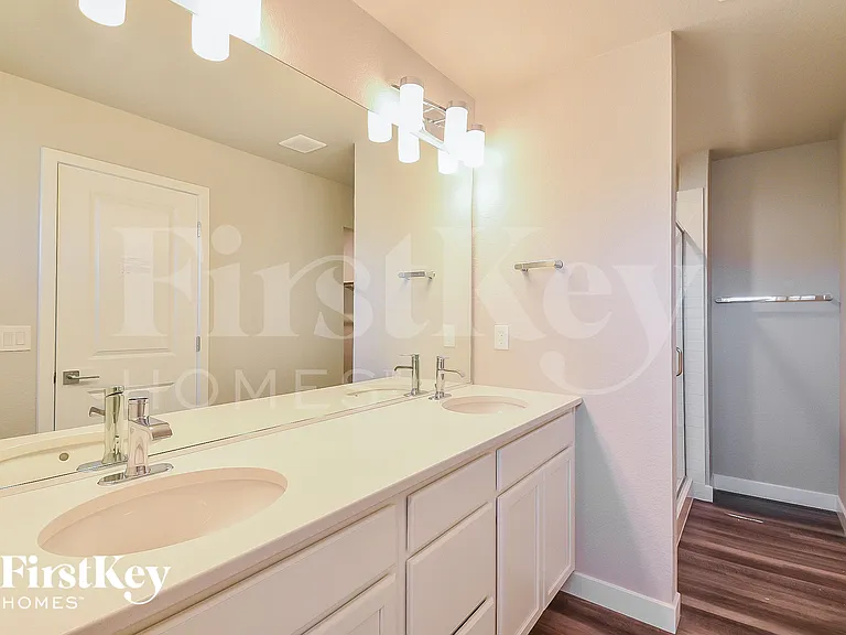 10503 Horton Dr — Photo 9