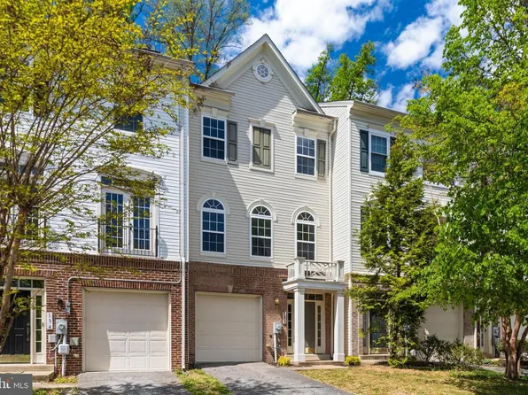 136 Riverwatch Dr, Indian Head, MD 20640