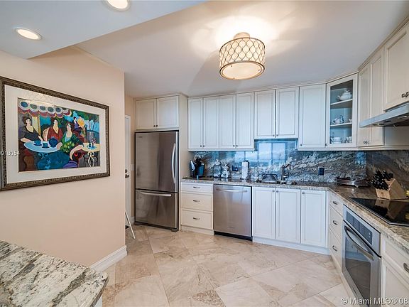 Home For Sale In Quadomain