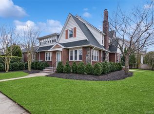 363 Hempstead Ave, Rockville Centre, NY 11570