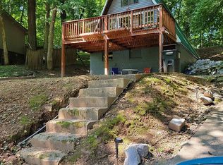 111 Lakeshore Dr, Dover, TN 37058