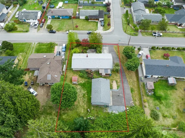 10330 Meridian Avenue, Everett, WA 98208