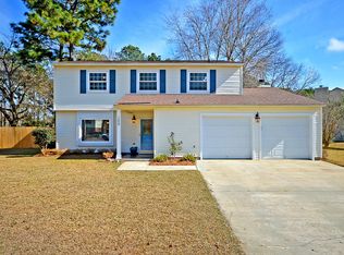 100 Greenbriar Pl, Summerville, SC 29486