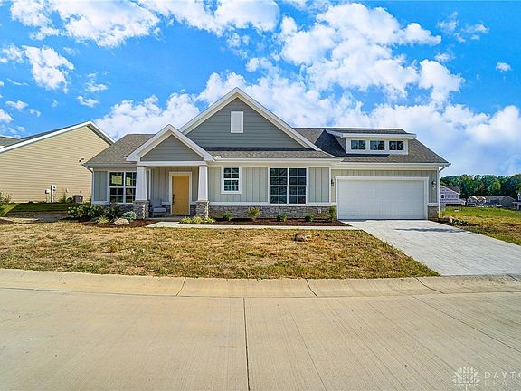 2nd image of 2773 Greenridge Cir