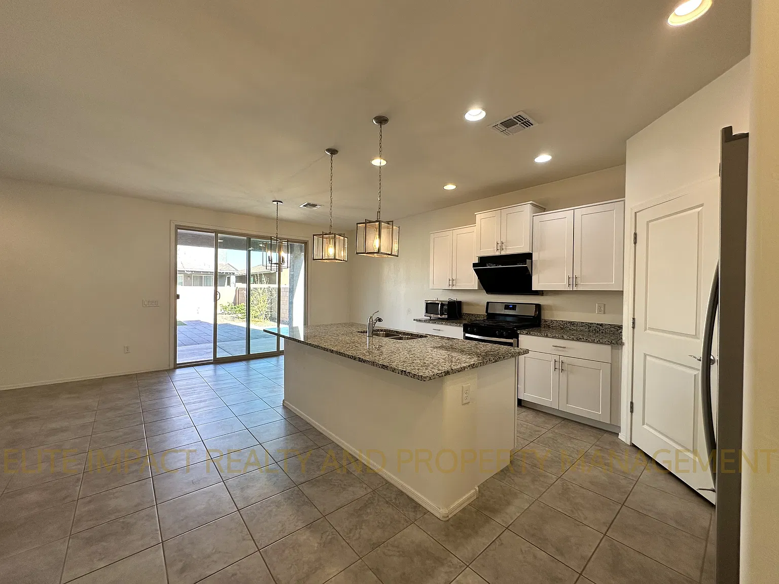 6373 East Calle del Patagon - 1 — Photo 3