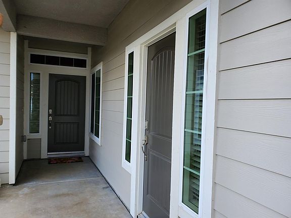 4th image of 2269 W Bristol Ln