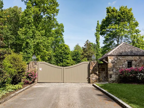 115 Tremolat Ln, Cleveland, TN 37312
