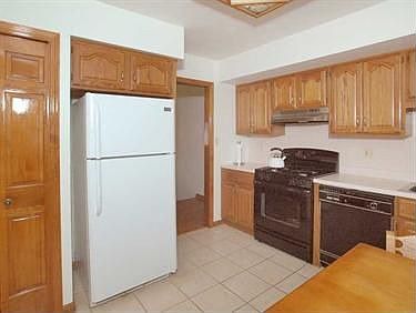 5th image of 4206 Summervale Ct