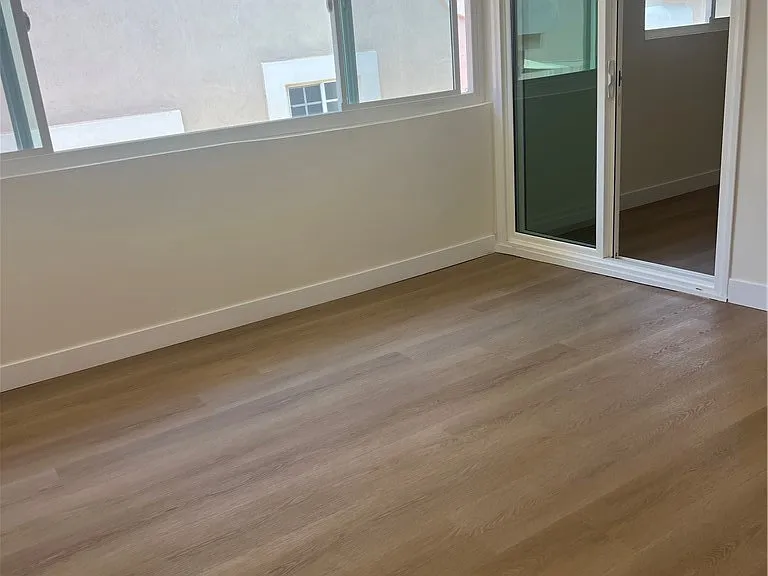 219 N Irena Ave — Photo 13