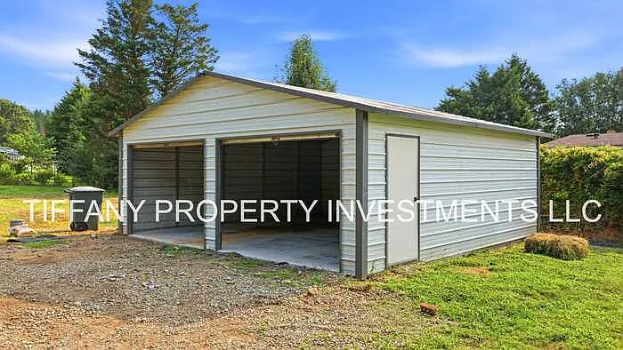 148 Helen Young Dr — Photo 19