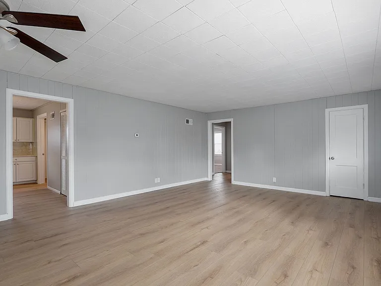 2051 E Marsa Dr — Photo 4