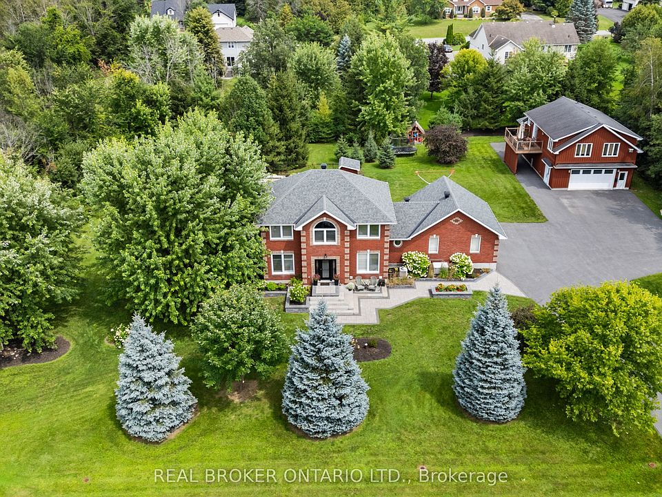 1st image of 27 Garrison Dr