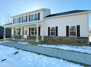 1 Aspen Dr, Ballston Lake, NY 12019