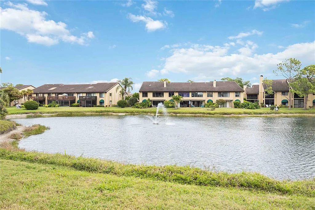 2 bed, 2.0 bath, 1232 sqft, $3,800 — Photo 1