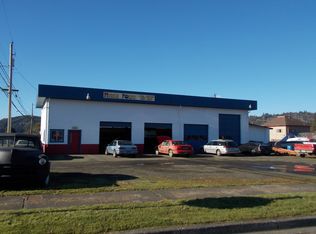 930 B St, Myrtle Point, OR 97458
