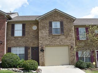 2911 Blairdon Cir, Lexington, KY 40509