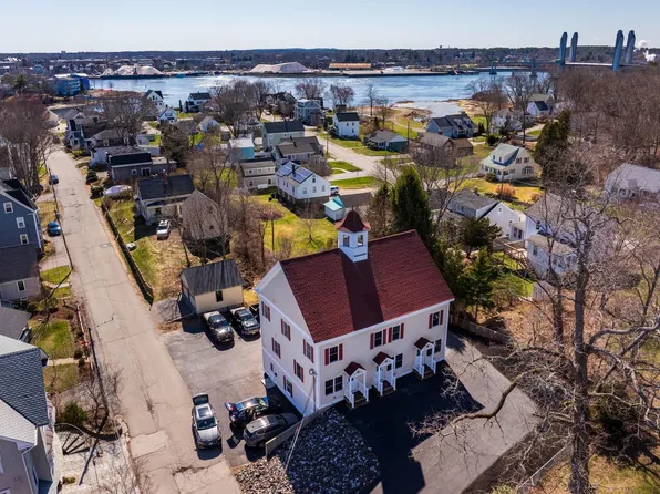 4 Stimson Street, Kittery, ME 03904