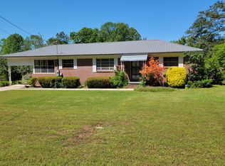 228 Gilham Rd, Roanoke, AL 36274
