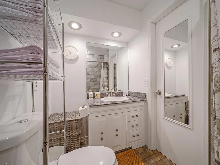 601 S Matanzas Ave #B — Photo 14