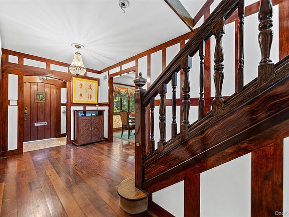 3rd image of 2 Rutland Road