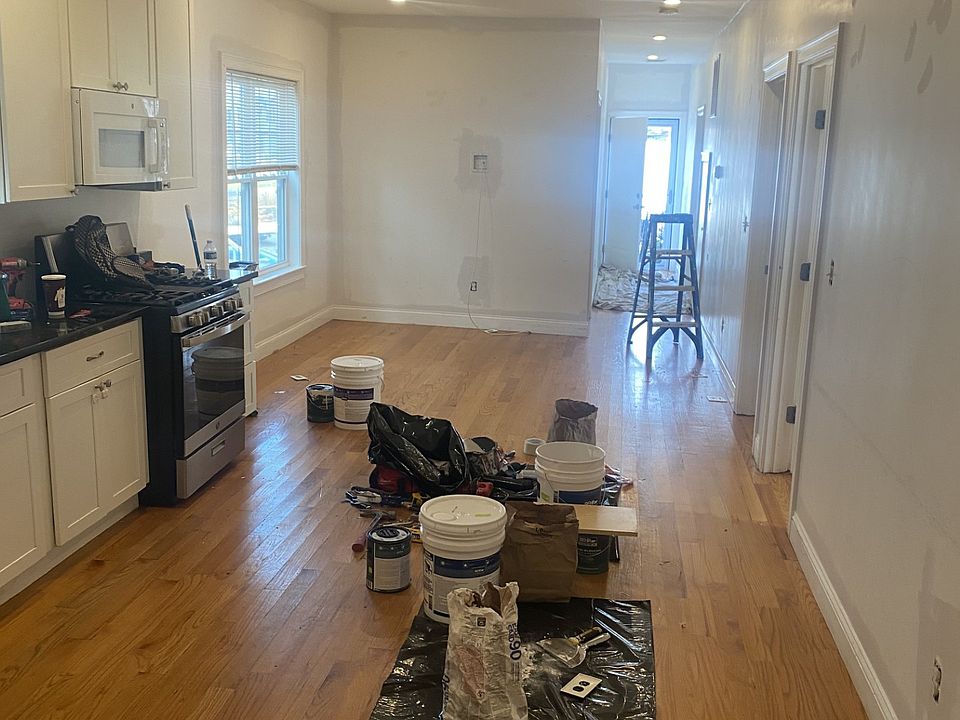 1st image of 156 Bow St #1