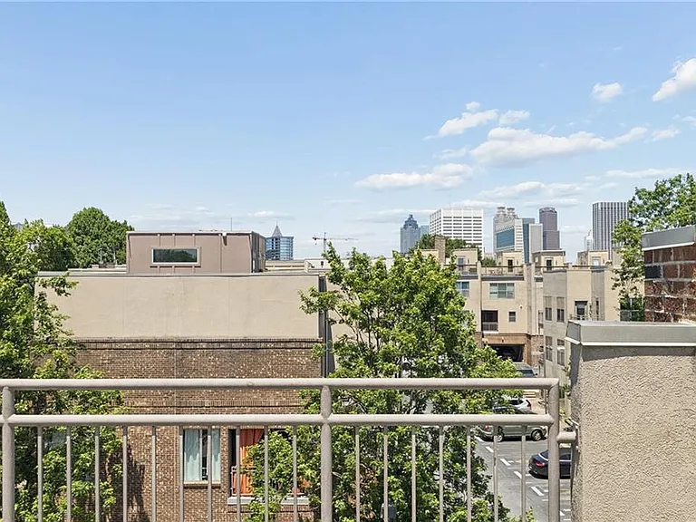 238 Walker St SW #37 — Photo 28