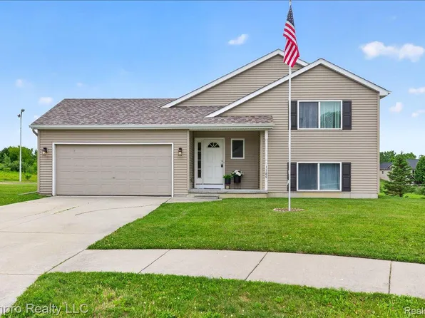 1180 Cimmaron Ct, Davison, MI 48423