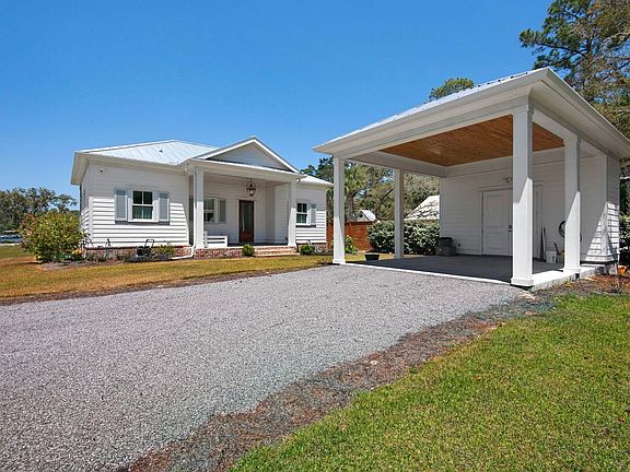 3rd image of 59 Hewett Point Rd