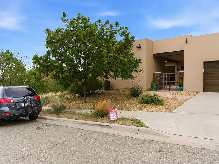Brunn School Ln — Photo 15