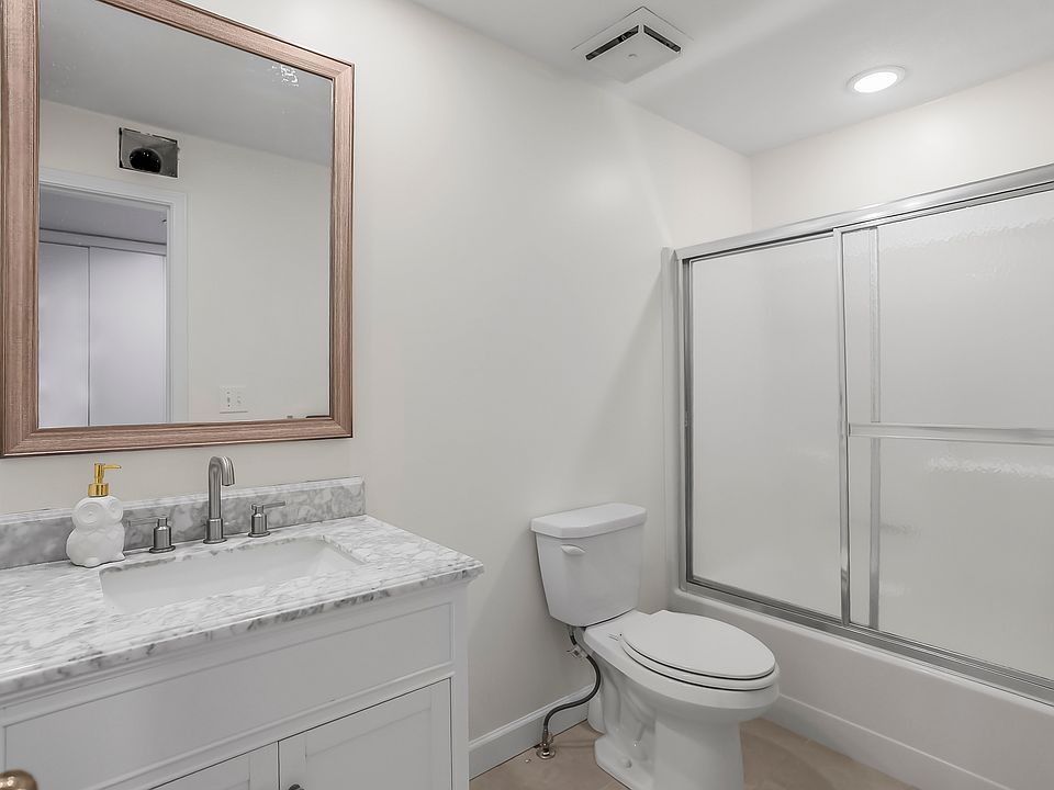 1st image of 11212 Nieman Rd APT 202