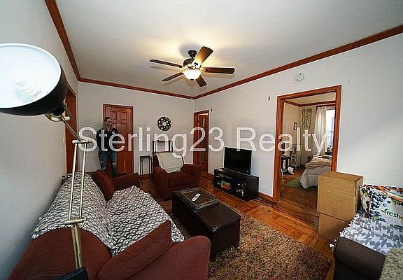 5th image of 2515 24th Ave APT 2B
