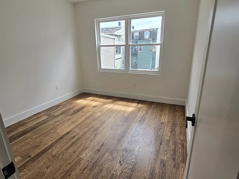 12 Elm St #G3 — Photo 13