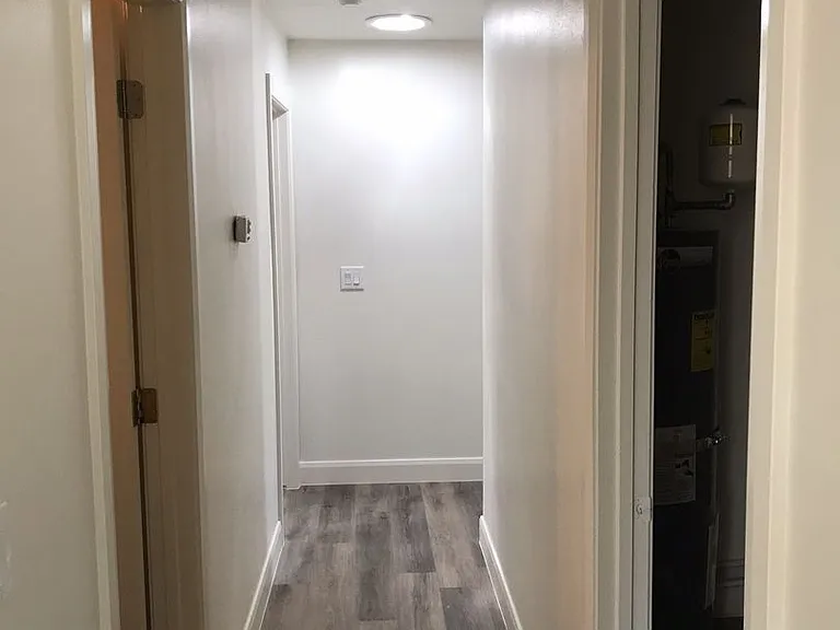 1035 Red Bud Cir — Photo 17