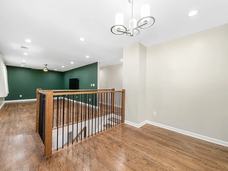 2128 Mark Trl — Photo 13