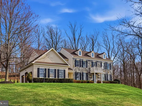 41297 Dutton Ct, Waterford, VA 20197