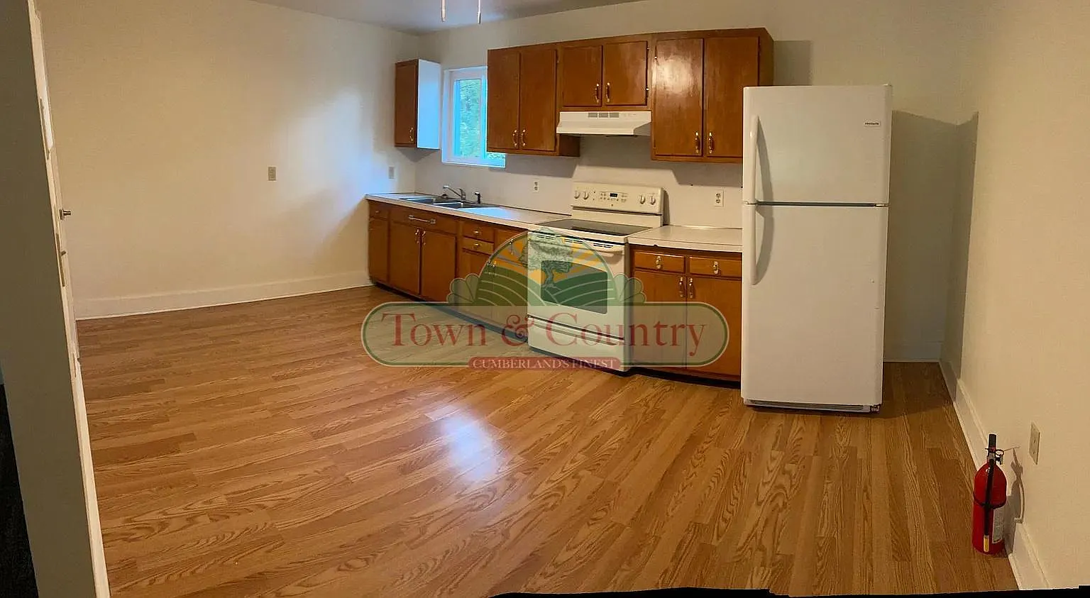 13321 Uhl Hwy SE — Photo 1