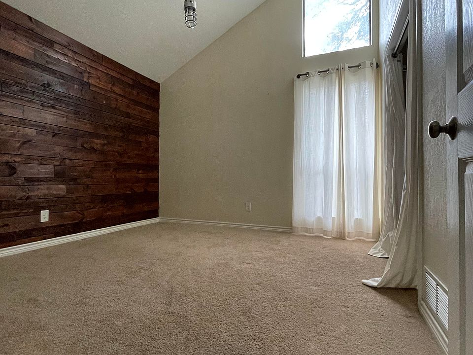 1st image of 6220 Copperhill Dr