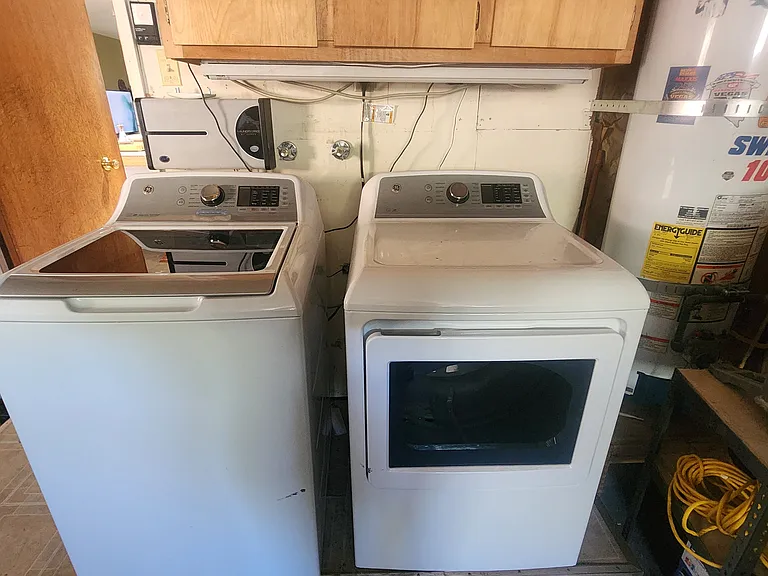 501 Bath St — Photo 18