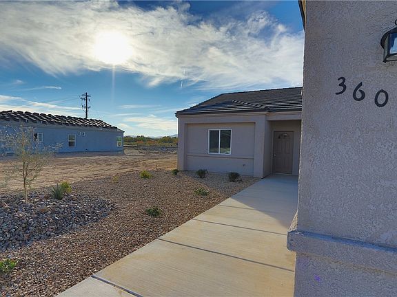 2nd image of 3607 Terra Loma Drive
