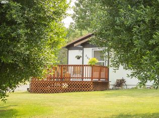 204 E Ave, Seneca, OR 97873