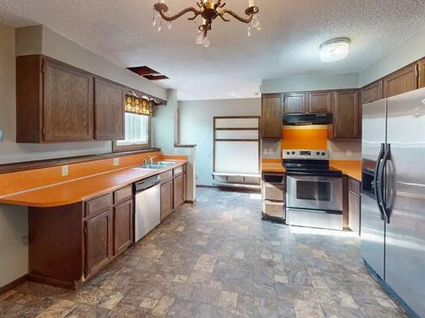 202 4th Ave SW, Mandan, ND 58554