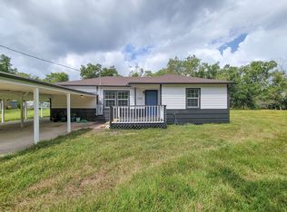 725 Cahill Rd, Angleton, TX 77515