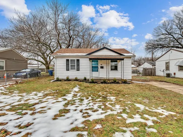 549 N Mount Carmel Ave, Wichita, KS 67203