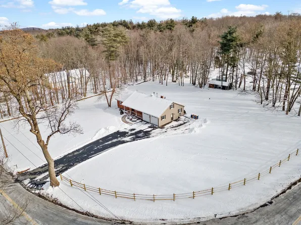 6 M And M Road, Middletown, NY 10940