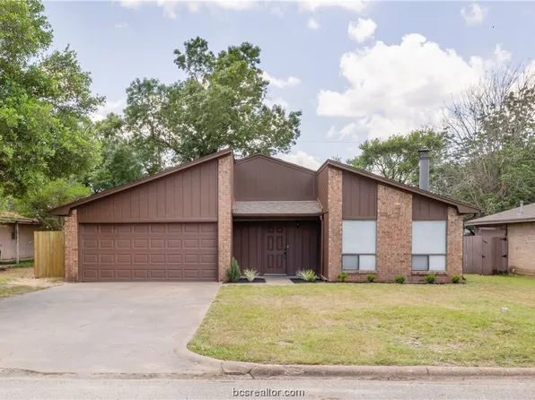 4136 Willow Oak St, Bryan, TX 77802