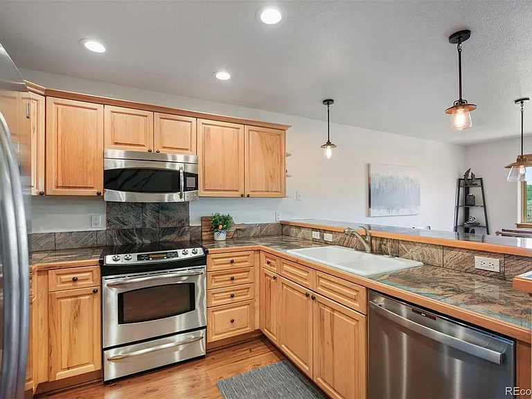 113 Lookout Ridge Dr #113 — Photo 3