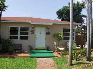 1458 Rodman St, Hollywood, FL 33020