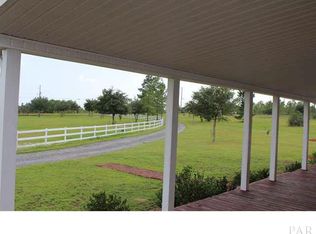 4825 Blue Ribbon Dr, Milton, FL 32583